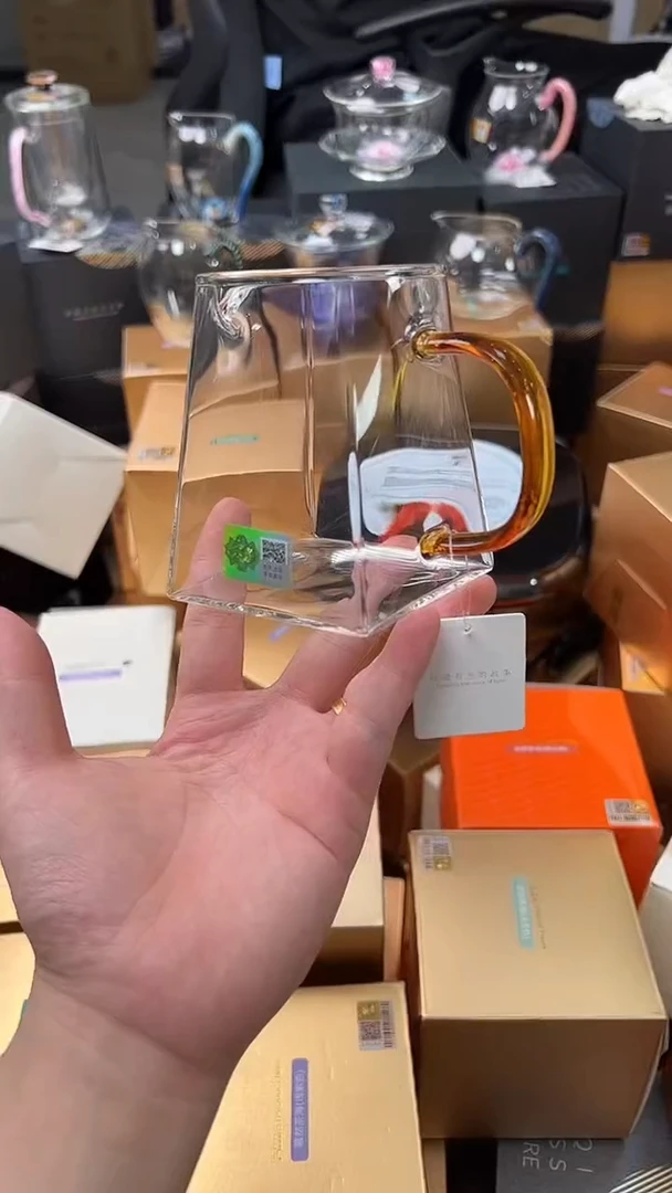 @@禾器晶彩瀚然茶海琥珀色+逸杯琥珀1只