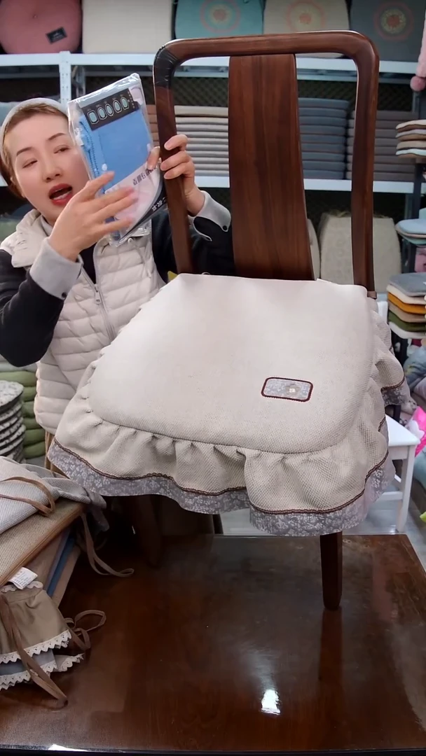 布大边雪尼—淡轻：米色4个