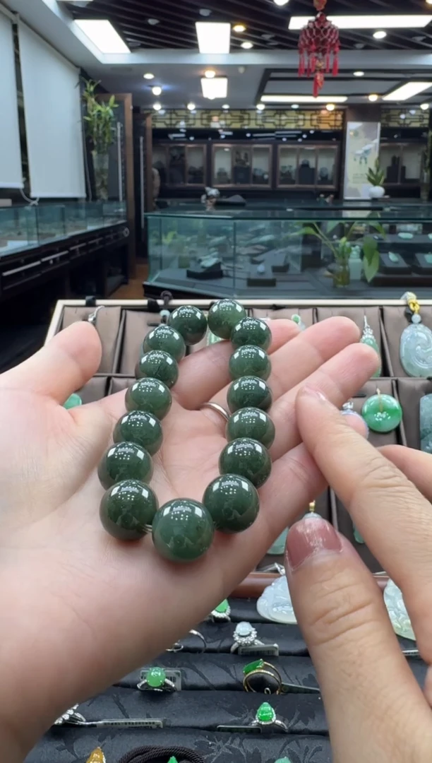 未镶嵌手串翡翠手串