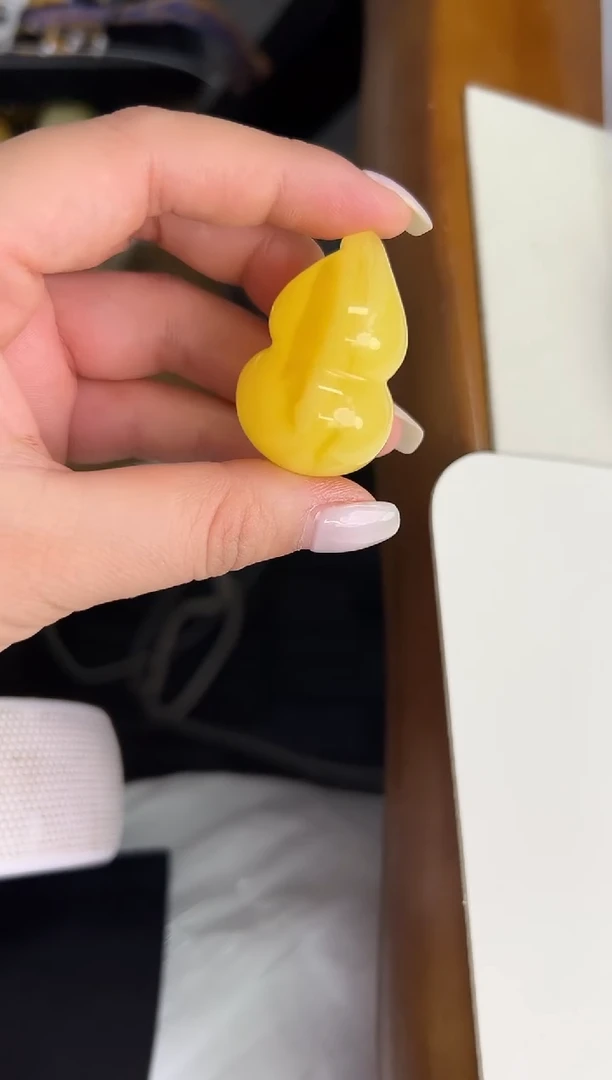 裸石琥珀未镶嵌琥珀蜜蜡吊坠