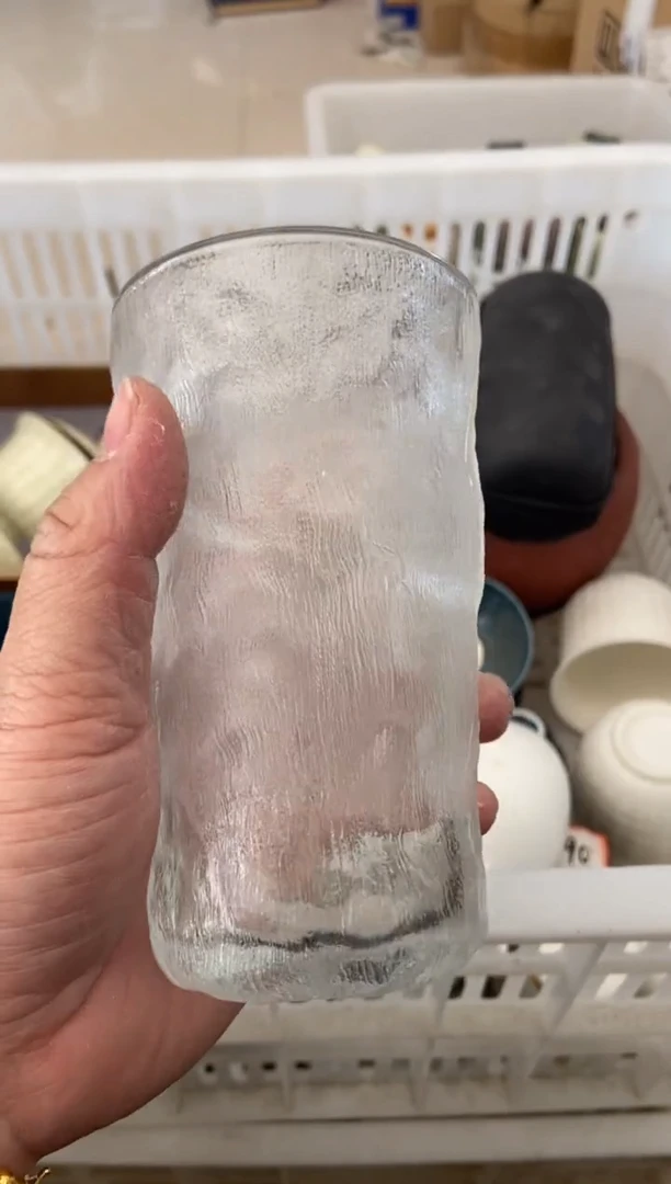 杯无运费险有瑕疵的摄影的产品有使用过的痕迹有点脏介意勿拍