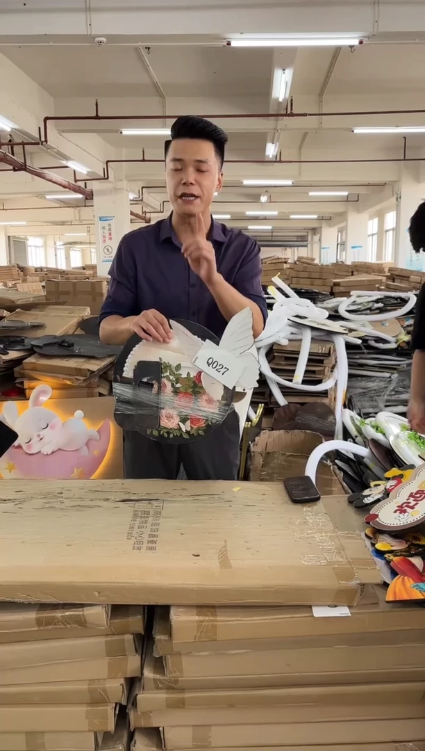 横款孤品微瑕朵朵闪购Q027