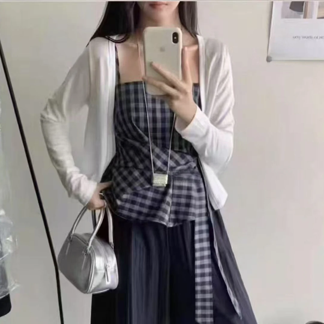 婷婷家新款法式设计感小众不规则格子吊带+开衫+高腰显瘦阔腿裤