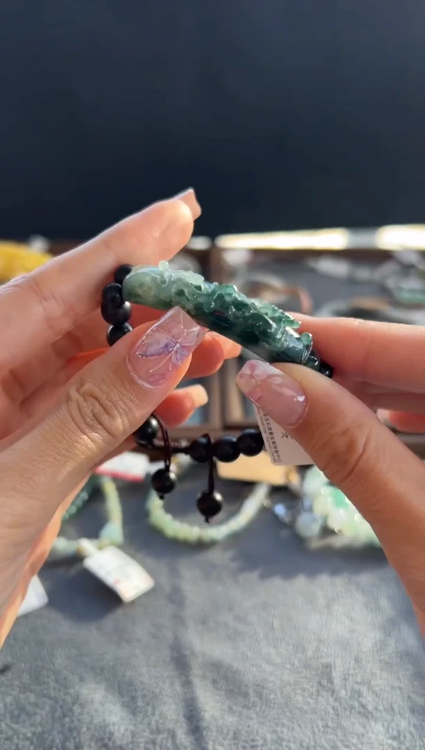 【闪购商品】翡翠手串未镶嵌246号