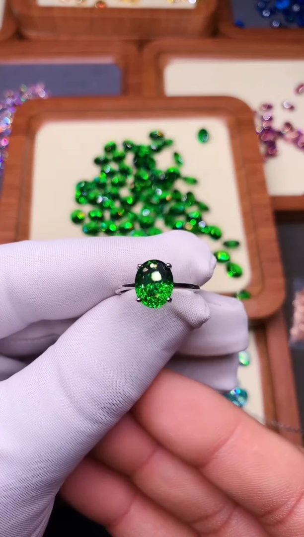 碧玺戒指银S925镶嵌·······