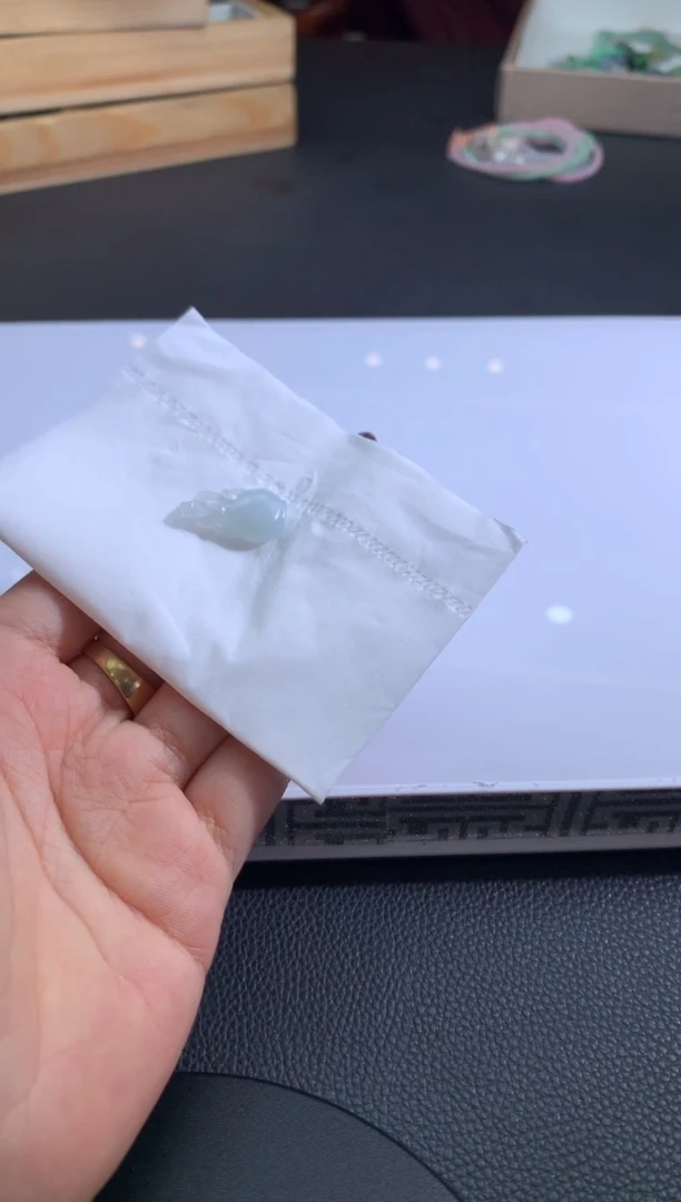 【闪购商品】定制翡翠未镶嵌翡翠