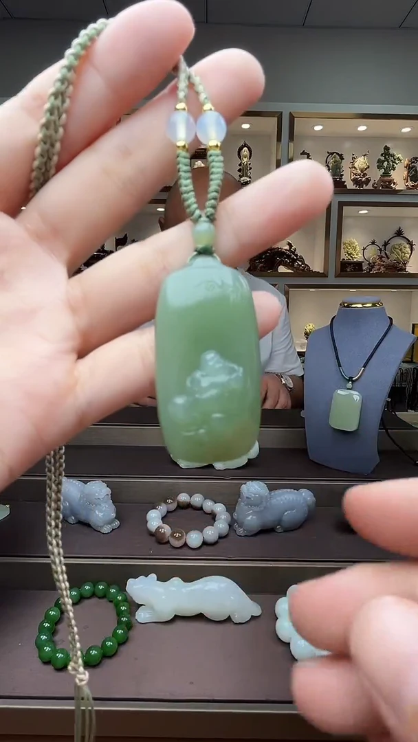 和田玉未镶嵌挂件苏