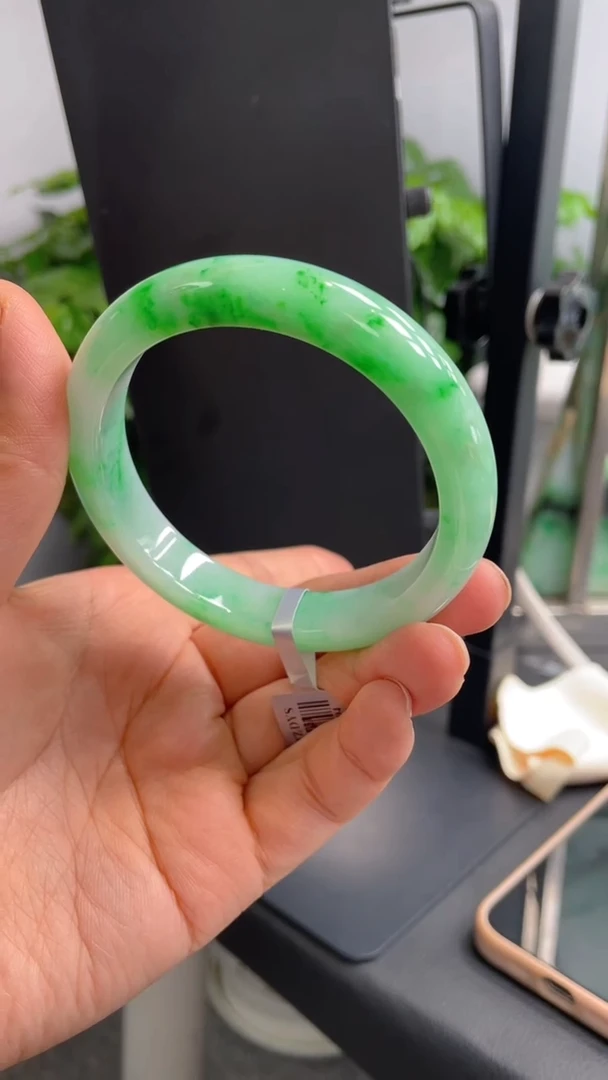 未镶嵌手镯翡翠手镯23