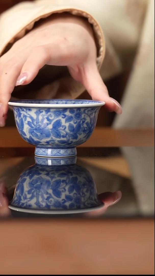 杯看山柴窑青花图案