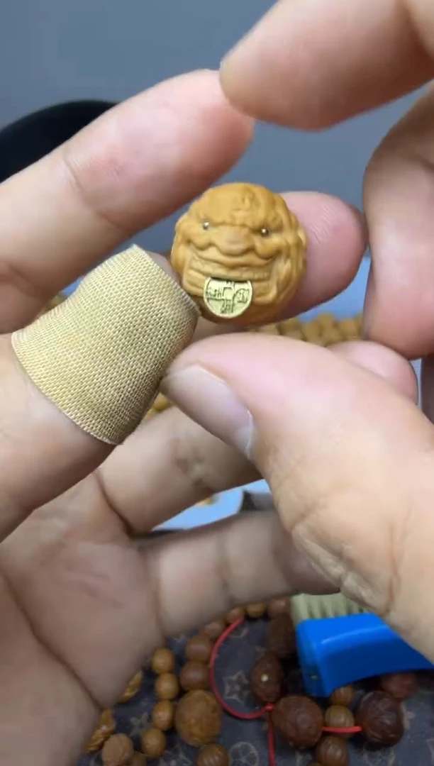 吊坠猴头核桃咬钱 恶僧 重工