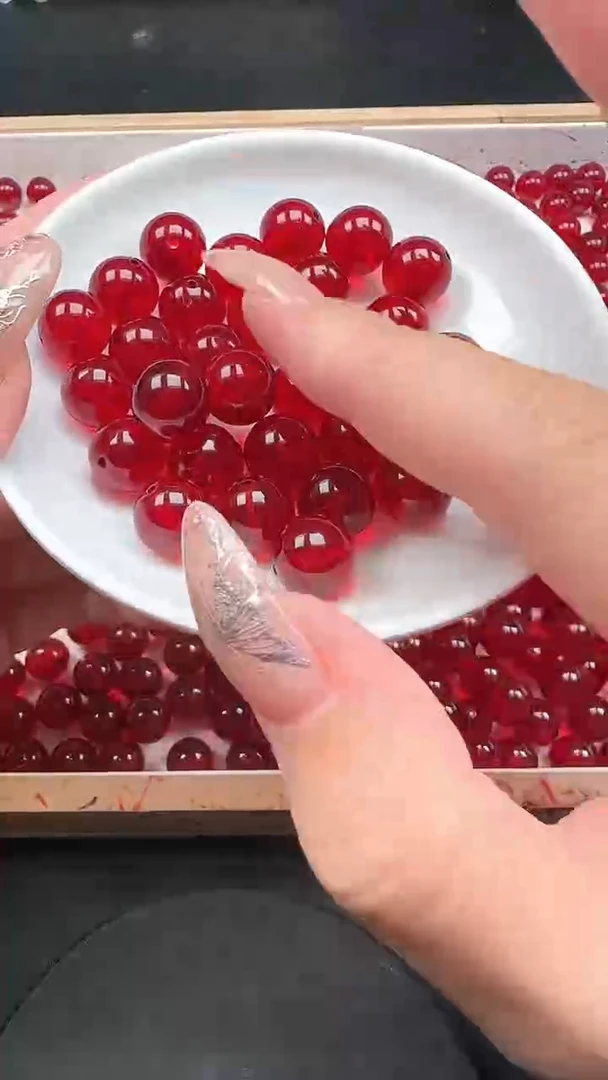 裸石血珀未镶嵌N1087卡12MM 10颗