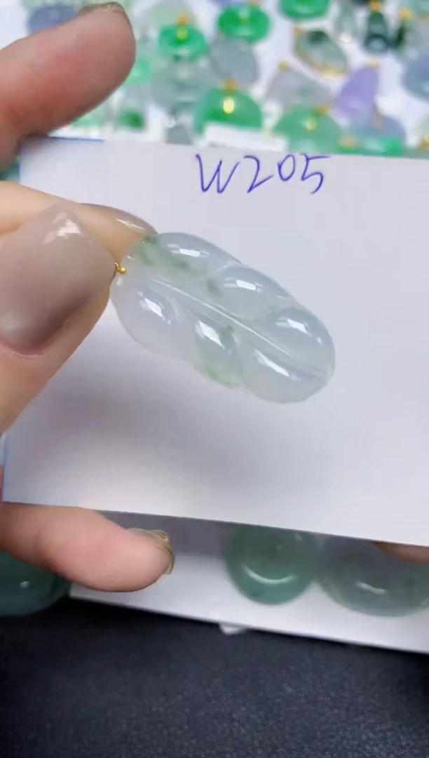 颈饰未镶嵌翡翠天然缅甸翡翠A货翡翠百元以上9元证书费自理