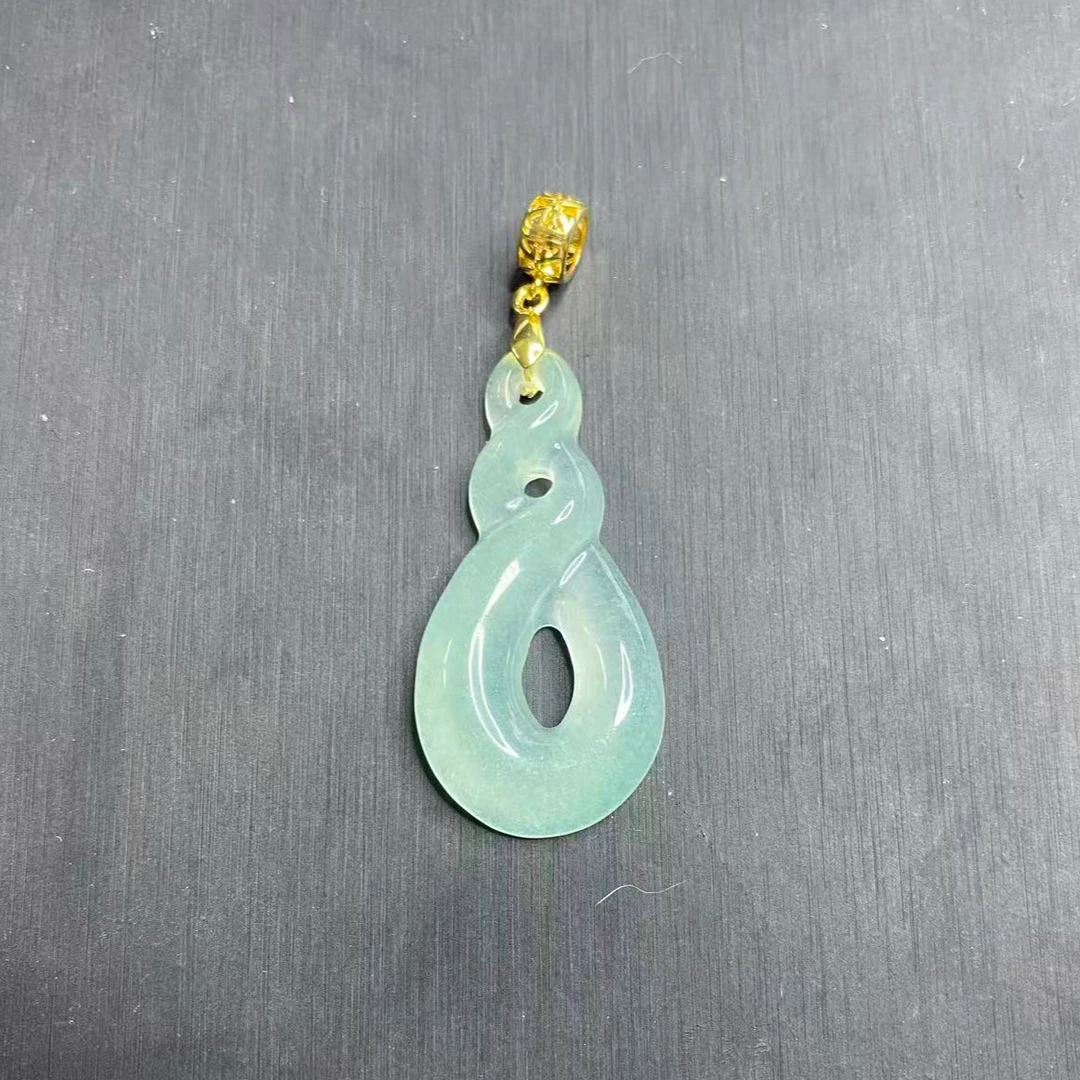 小白精选589时来运转吊坠