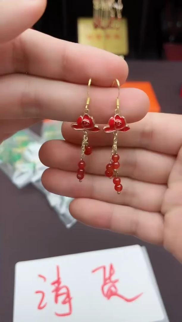 【闪购商品】玛瑙/玉髓耳钉银S925镶嵌705000