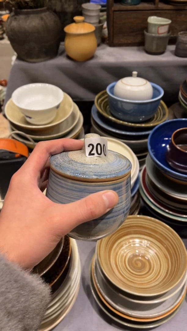 【闪购商品】瓷片200手工青云炖盅1个