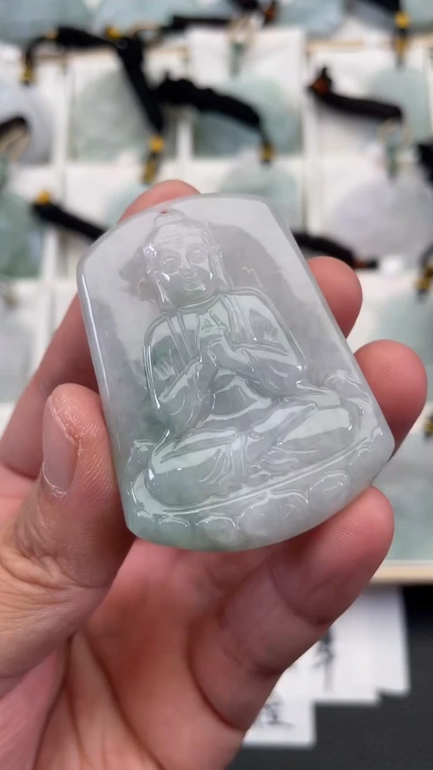 颈饰未镶嵌翡翠天然缅甸翡翠A货170