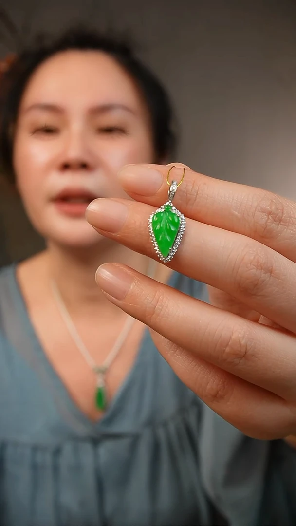 吊坠(不含链)18K金镶嵌翡翠天然缅甸翡翠吊坠