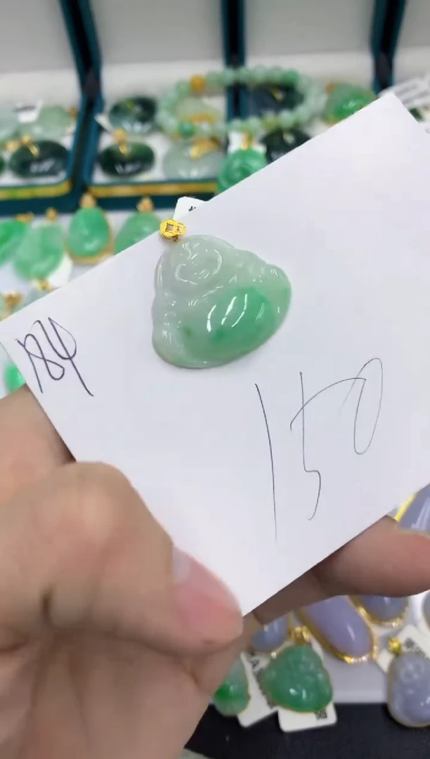 【闪购商品】翡翠颈饰18K金镶嵌号链接