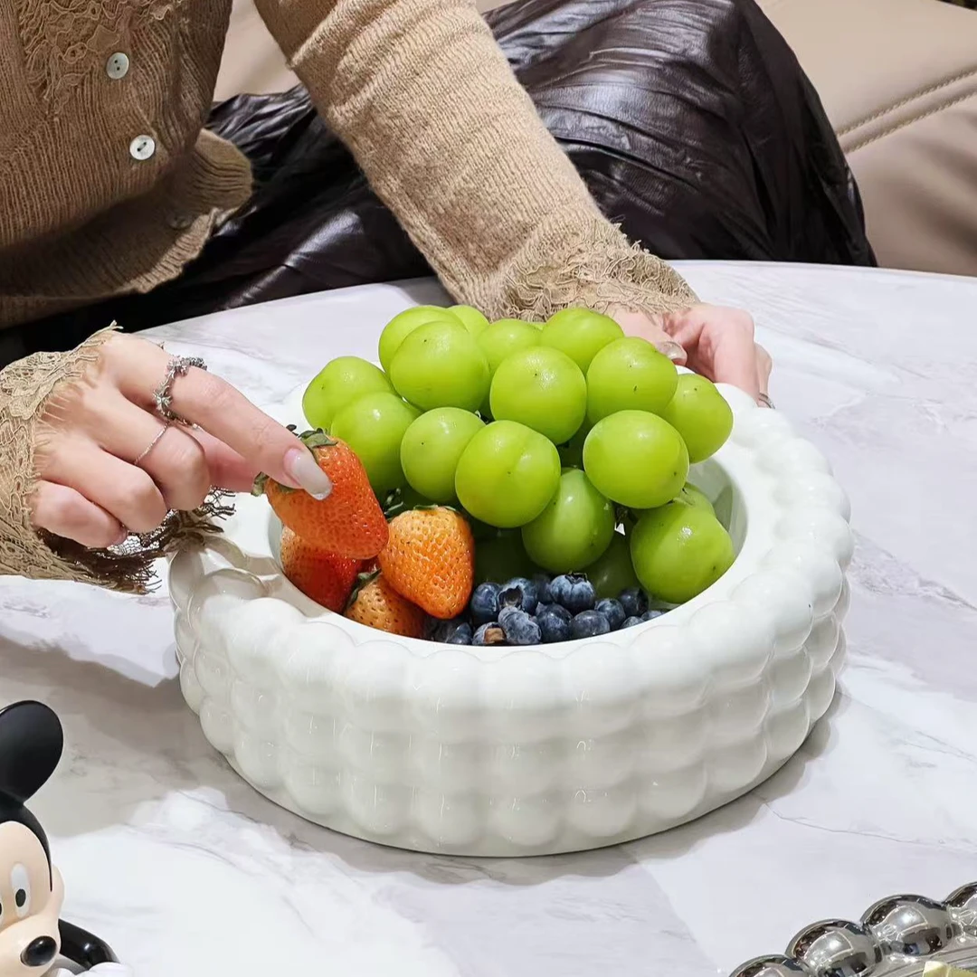 满氛干果盘收纳盒轻奢高档分格带盖装瓜子糖果零食盘陶瓷水果盘