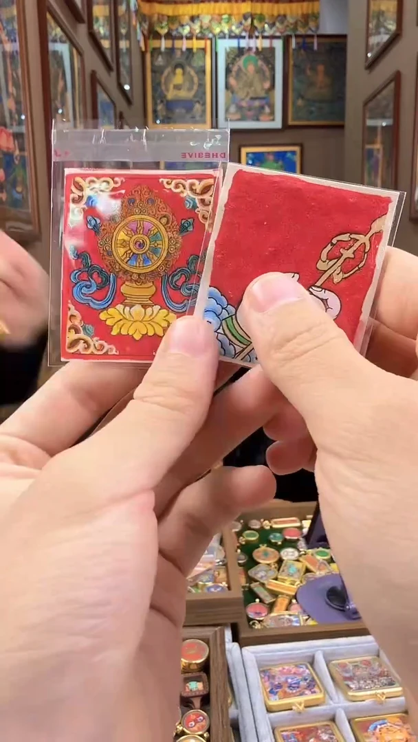 吊坠吉祥八宝+金刚手-热贡纯手绘唐卡