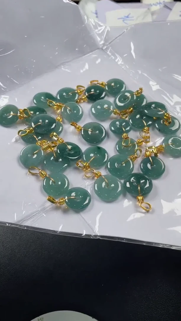 翡翠未镶嵌颈饰19（多样性发一件）