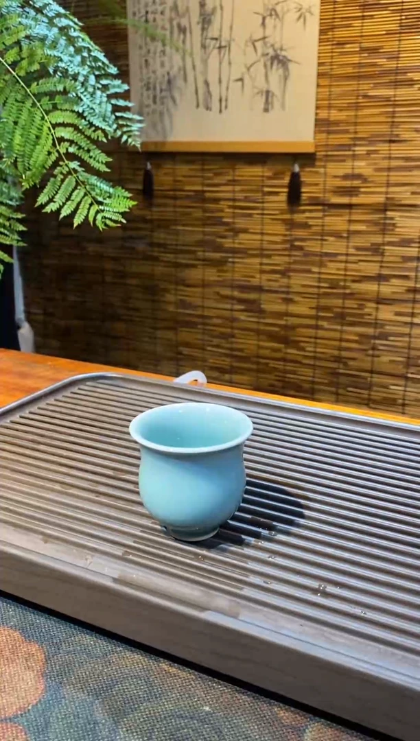 山隐青瓷龙窑柴烧杯子 铃铛杯粉青釉  60CC