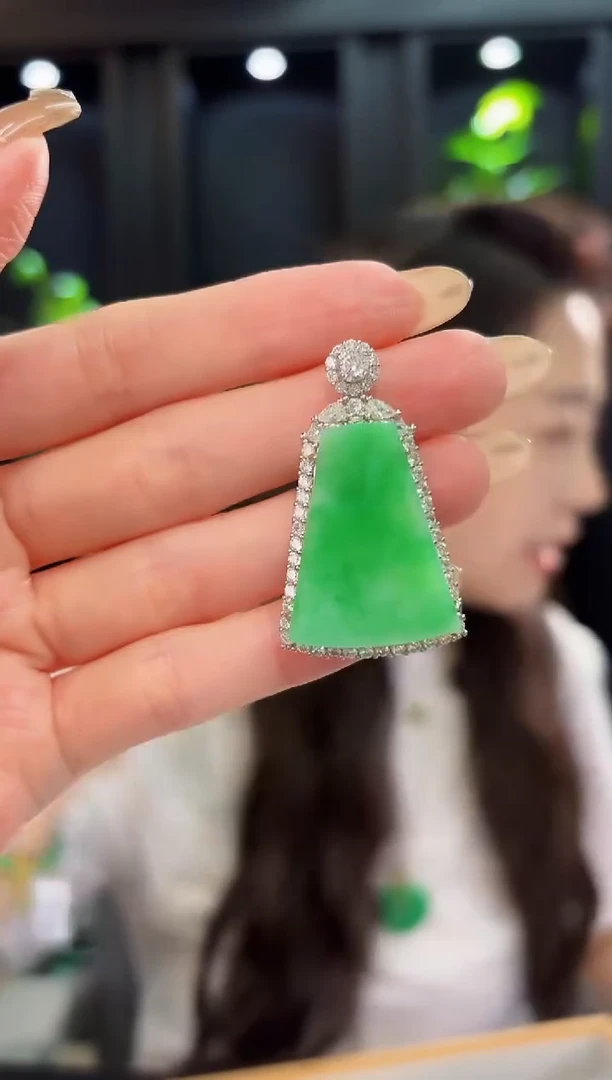 翡翠未镶嵌颈饰 缅料A货/支持复检/一件