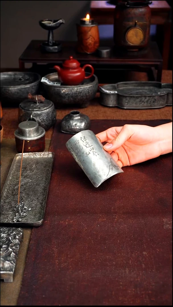 9842刻字但远山长纯锡茶则