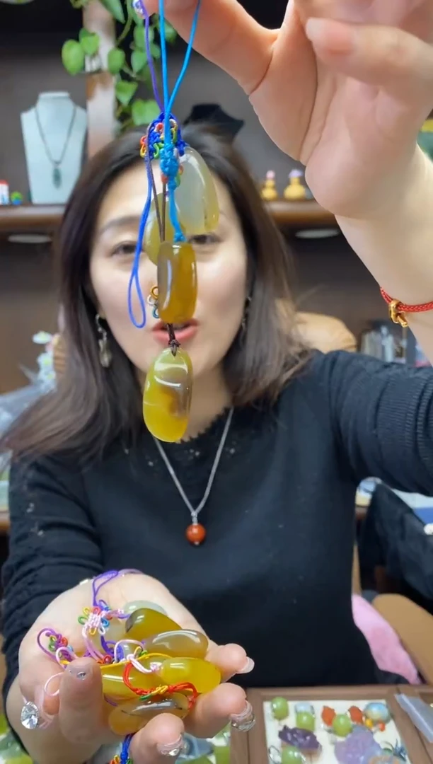 未镶嵌手手绳玛瑙/玉髓多样性发货其中发一
