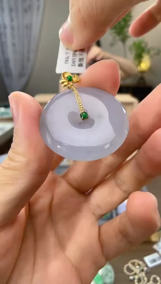 翡翠18K金镶嵌吊坠(不含链)平安扣