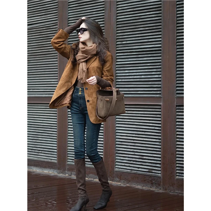 秋季新款美拉德穿搭上衣设计炸街时尚超好看高级感咖色西装外套女