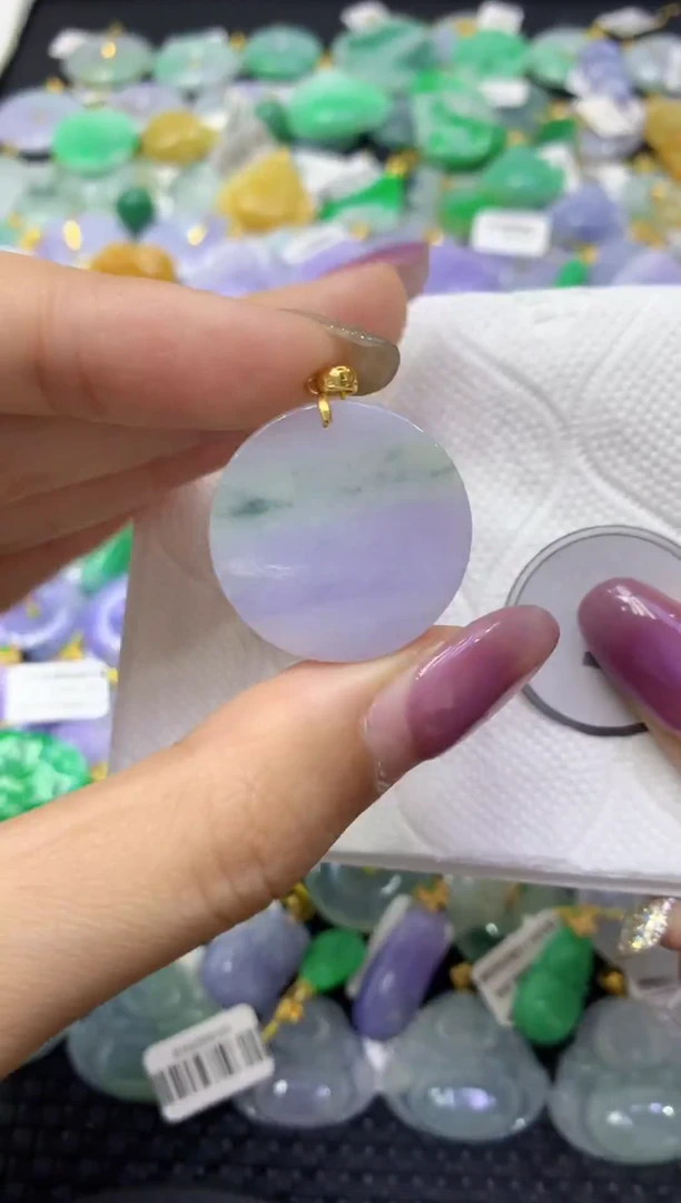 颈饰未镶嵌翡翠天然缅甸翡翠A货