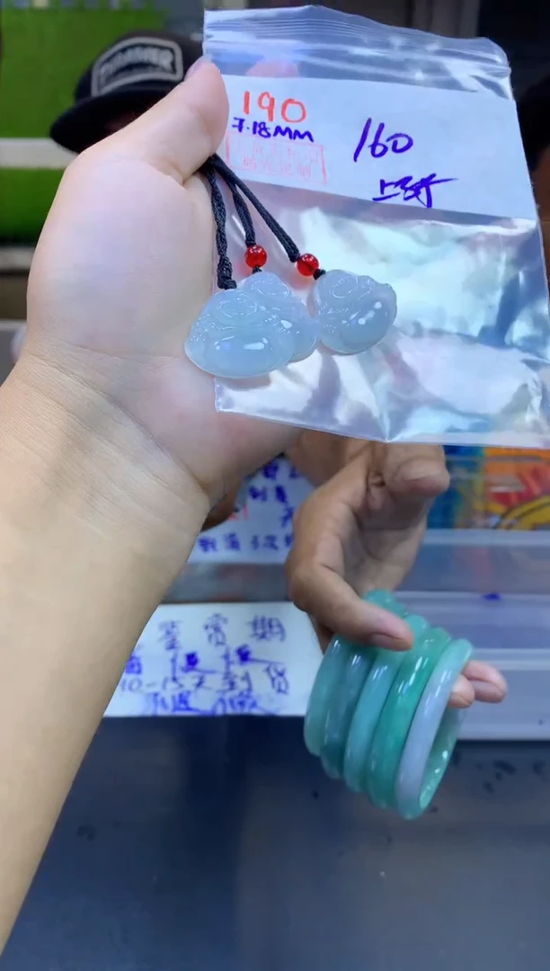 定制翡翠未镶嵌190佛公+160元+多样性拍一发一