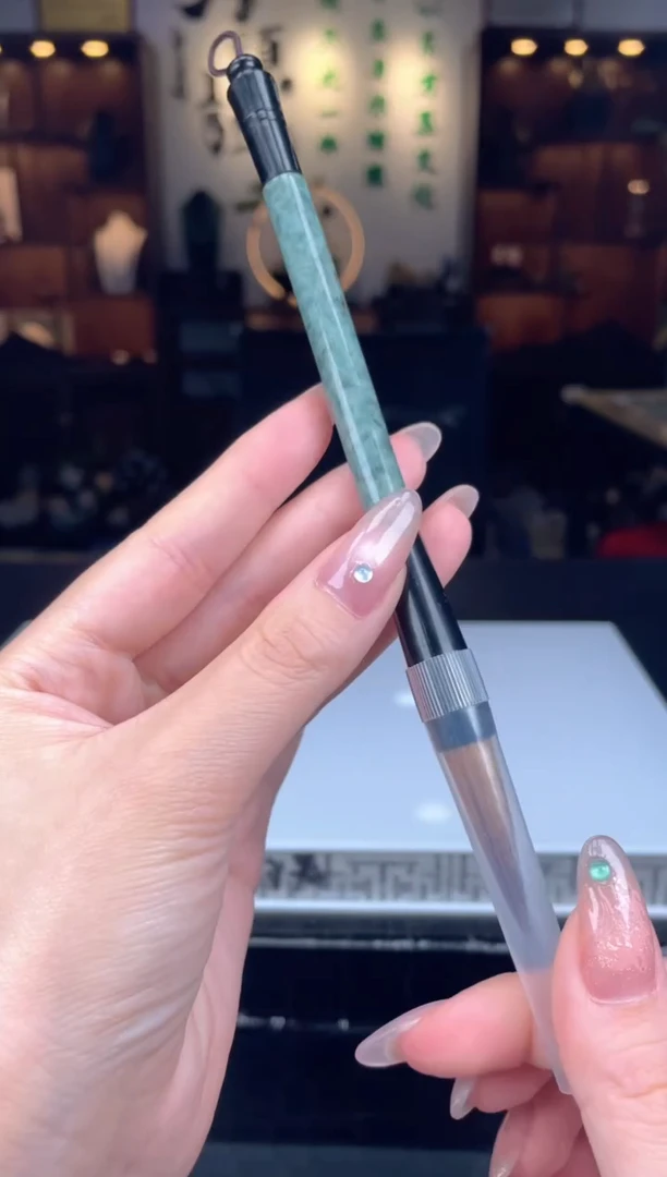 【闪购商品】翡翠把件未镶嵌天然A货翡翠