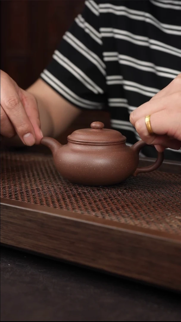 茶壶紫砂老紫泥仿古{小二拙泥}