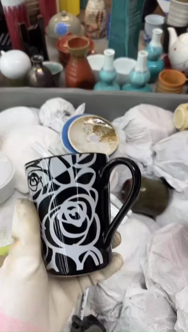 瓷片小*子瓷器瓷器瓷器瓷器