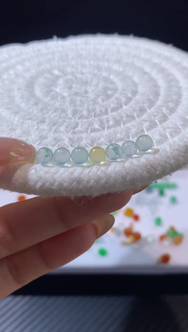 未镶嵌定制翡翠烟卡5珠珠一组7个  买断不退换