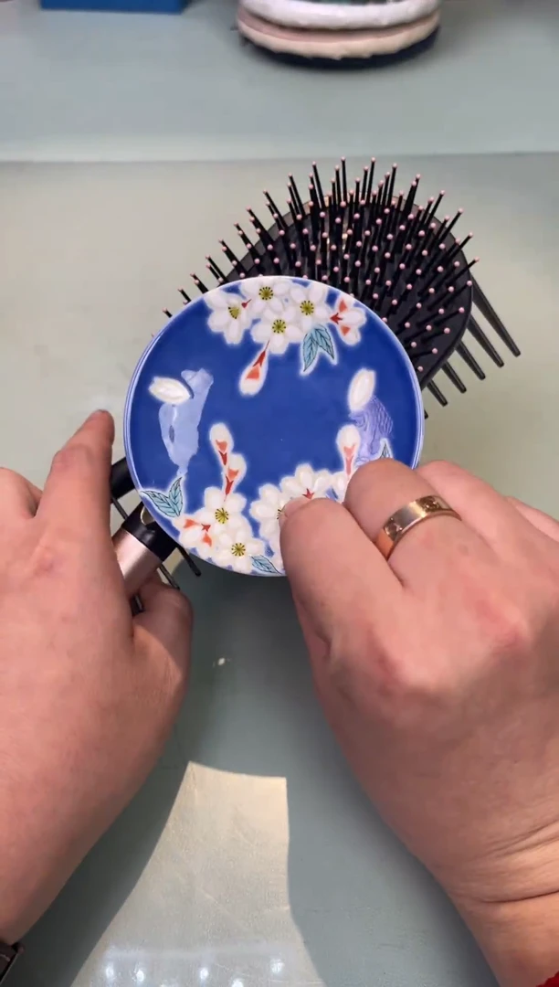 【闪购商品】瓷片梳子