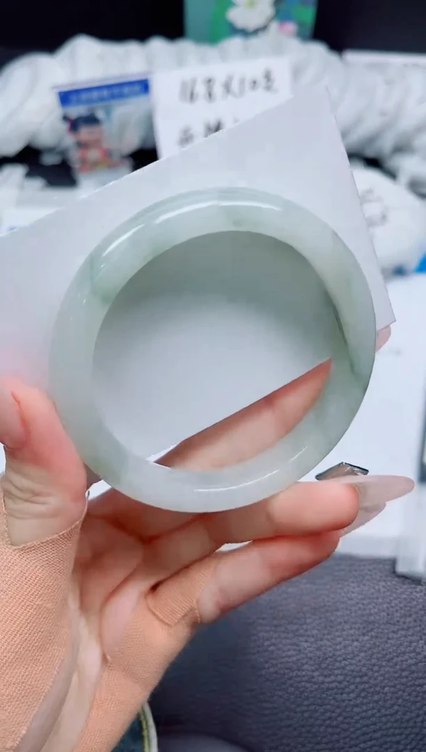 石英质玉手镯未镶嵌8-58.8