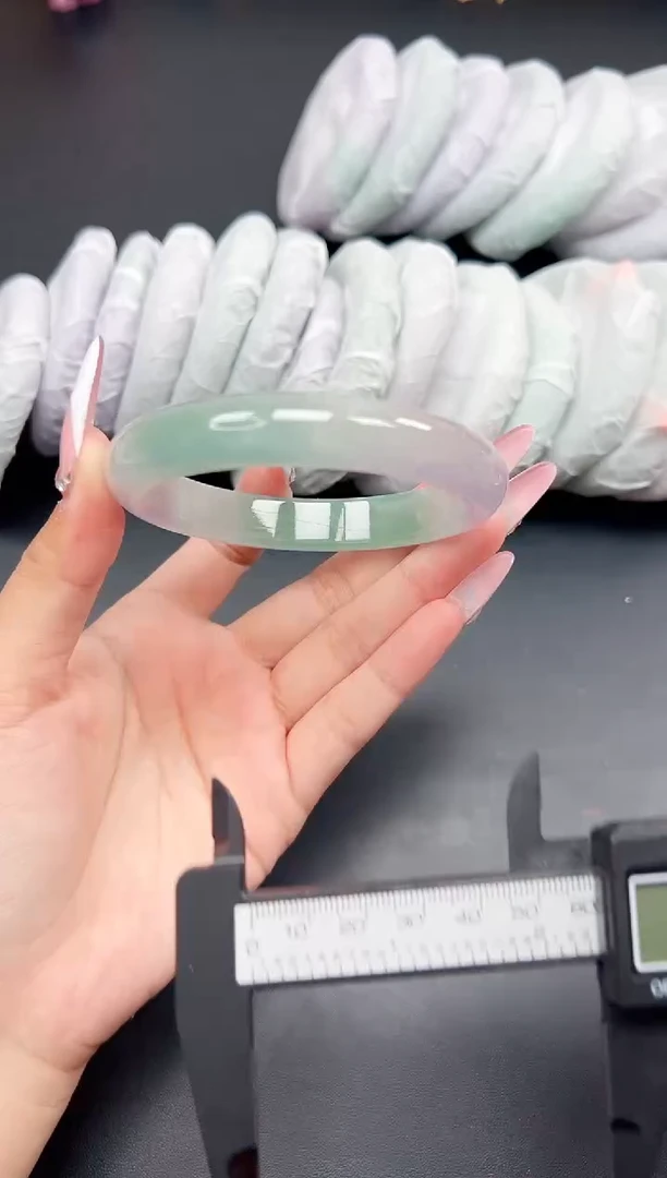 精品手镯，一物一拍H-036