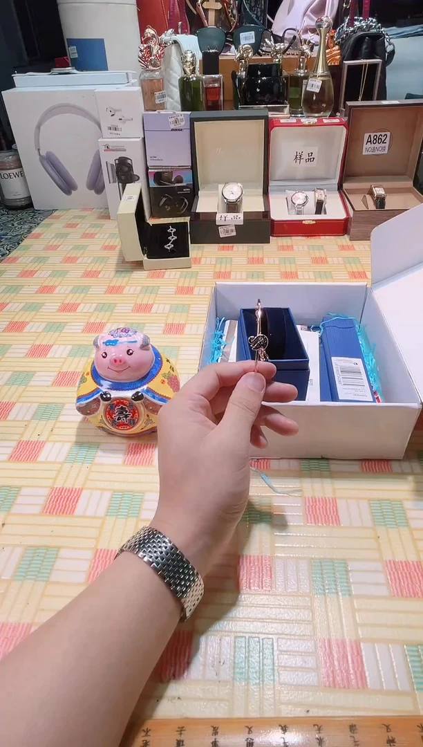 瓷片瓷器 库房到期 全部地板价@@1