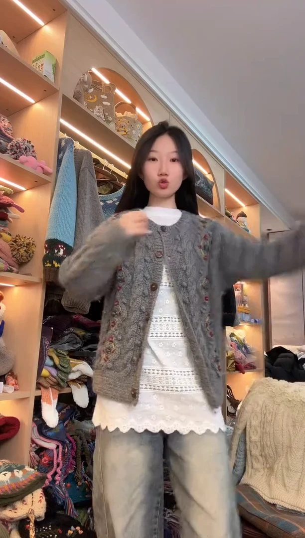 羊毛美利奴纯手工麻花毛衣