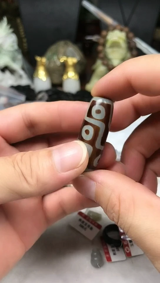 玛瑙/玉髓颈饰未镶嵌吊坠