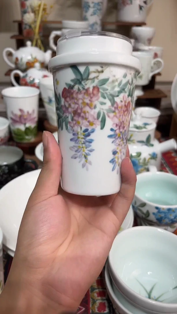摆件景德镇手绘高端瓷器