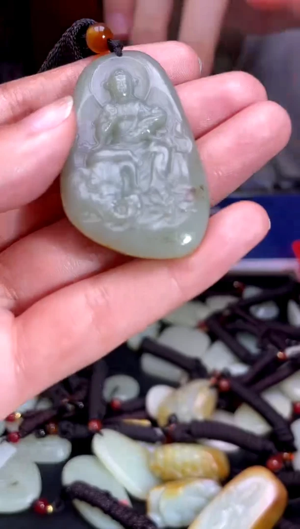 和田玉未镶嵌挂件1