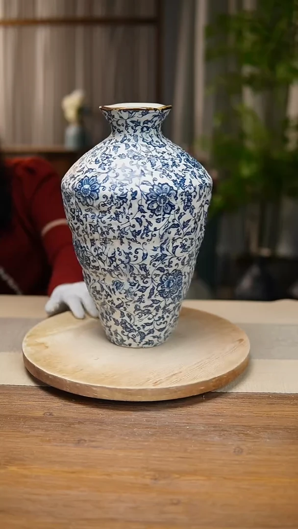 【闪购商品】陶瓷 花器青花瓷缠枝莲高脚