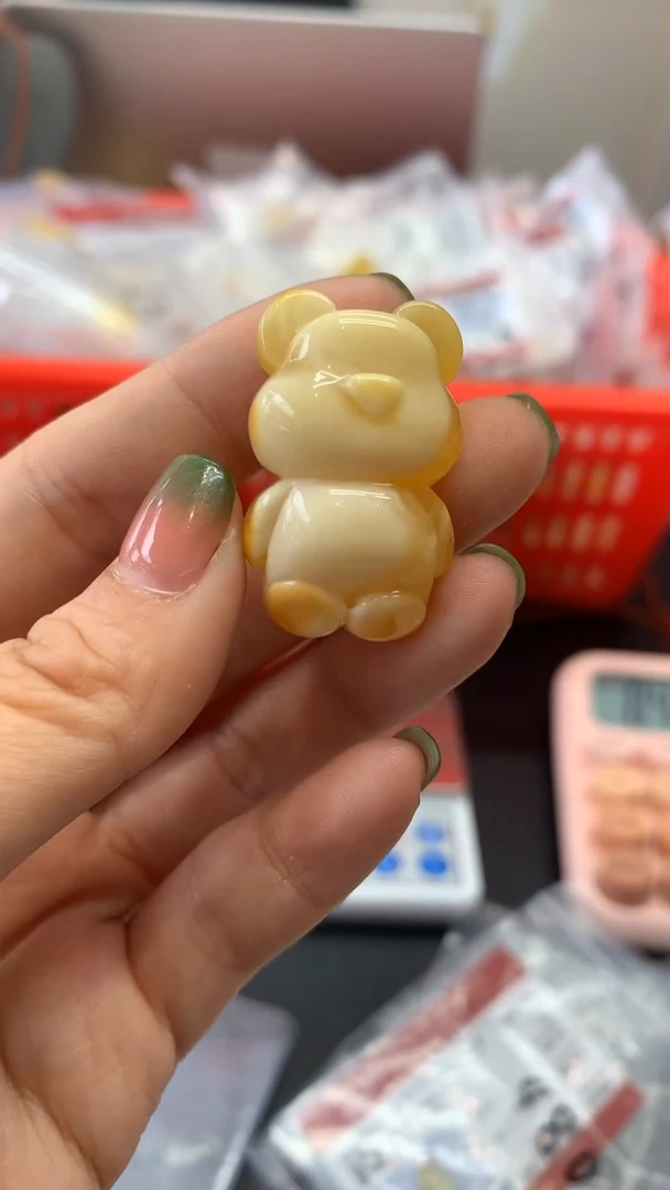 未镶嵌琥珀珠宝奇石2274