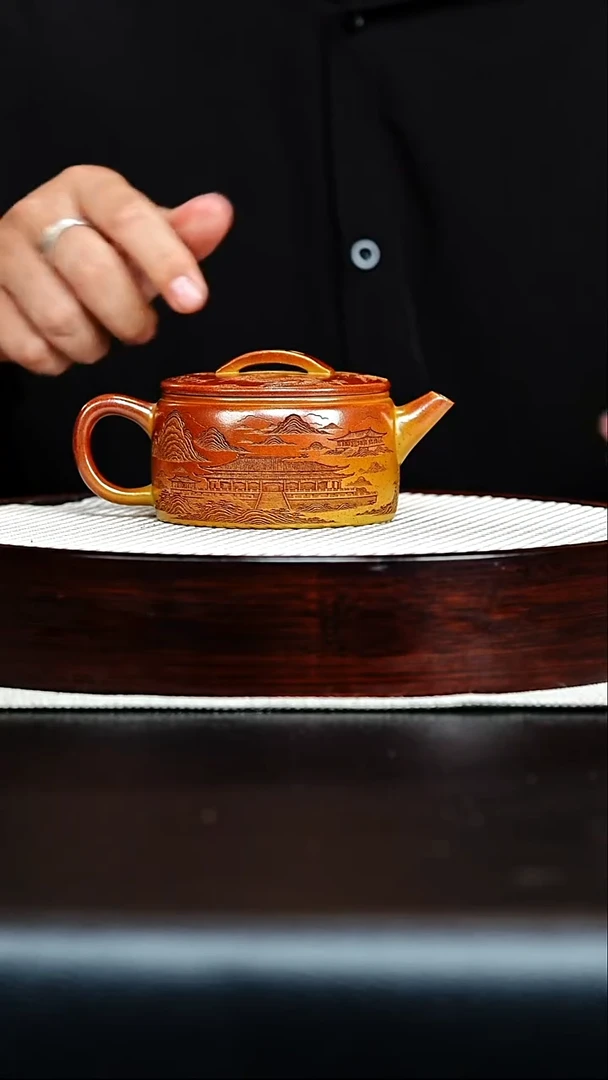 茶壶紫砂宜兴紫砂 汉瓦 黄金段