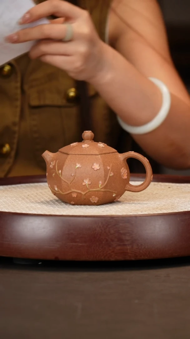 茶壶紫砂【许燕】段泥六方西施    250CC