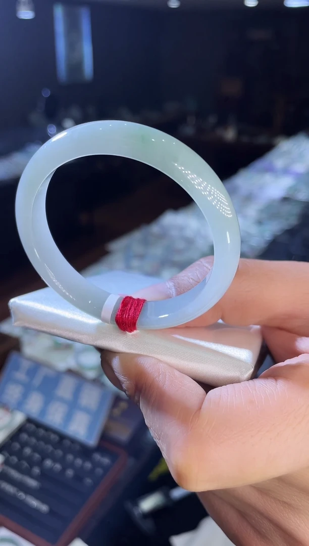 未镶嵌手镯翡翠正圈50